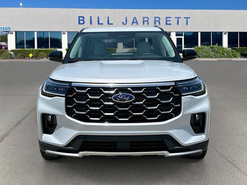 New 2026 Ford Explorer Platinum w/ LUX Leather Package AWD/4WD image 2