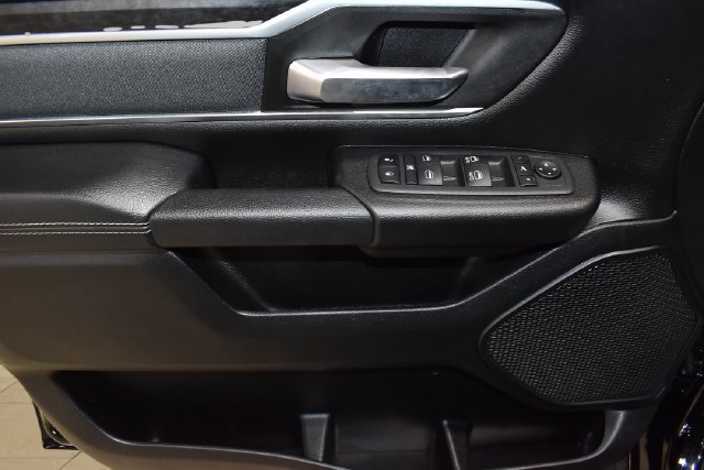 Used 2023 RAM 1500 Big Horn AWD/4WD image 19