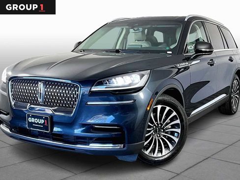 Used 2023 Lincoln Aviator Reserve image 1