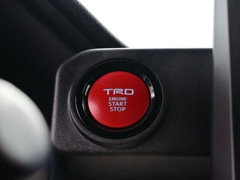 Used 2024 Toyota Tacoma TRD Off-Road AWD/4WD image 22