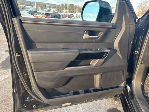 Used 2022 Toyota Tundra Limited image 41