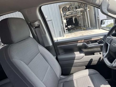 Used 2025 Chevrolet Silverado 1500 RST w/ LPO, Dark Essentials Package RWD image 14