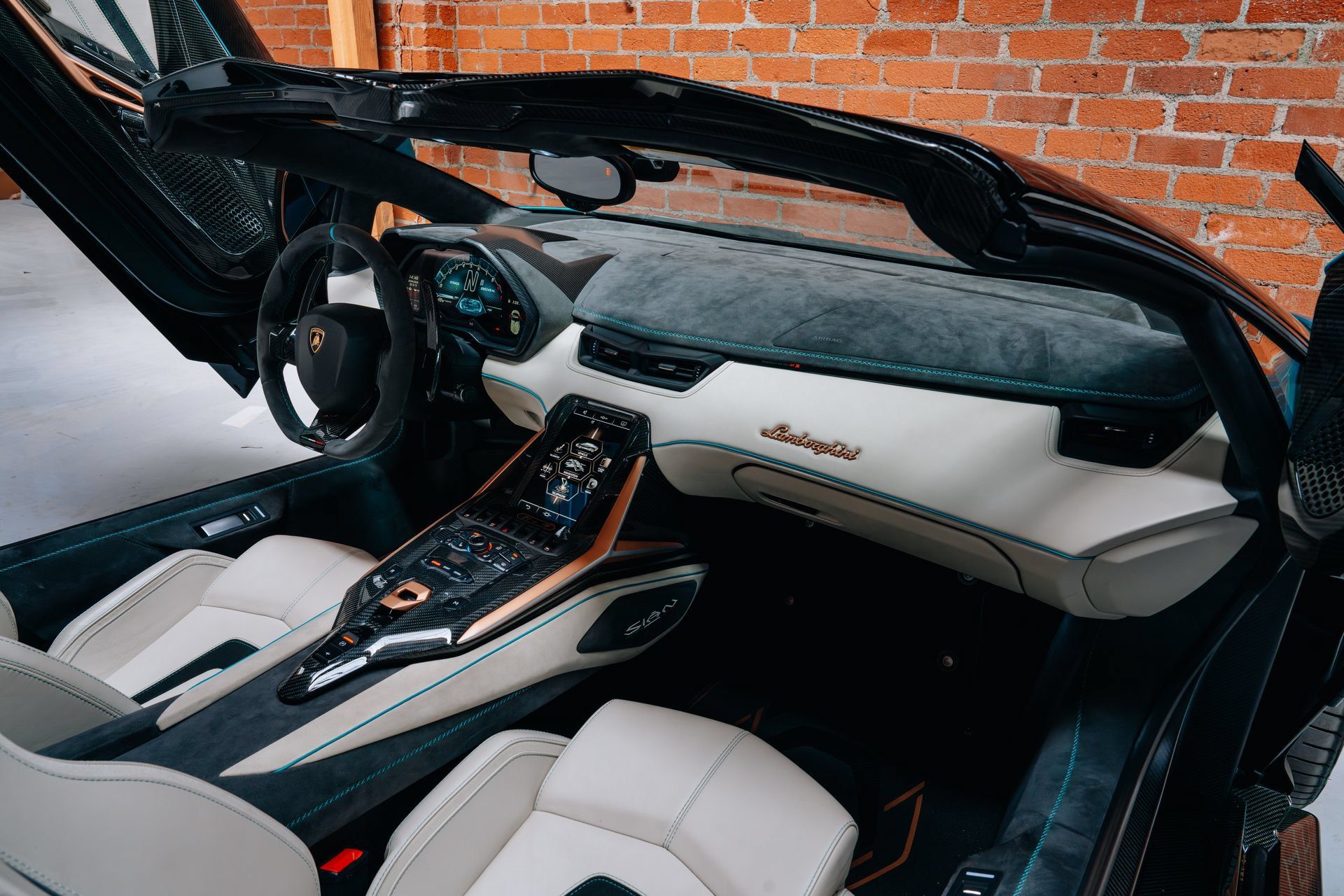 Used 2021 Lamborghini Sian Roadster AWD/4WD image 15