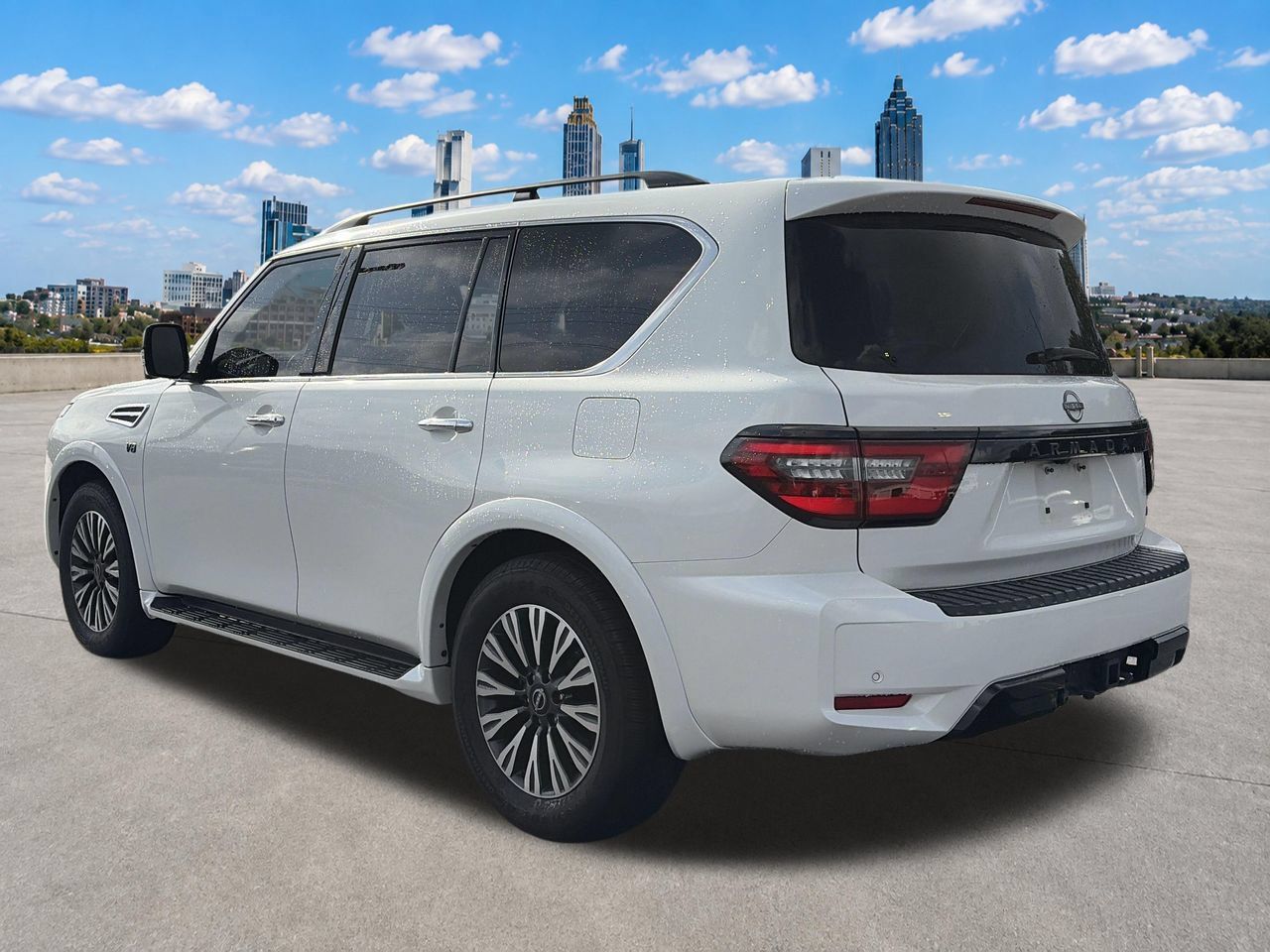 Certified 2022 Nissan Armada SL w/ Midnight Edition Package RWD image 3