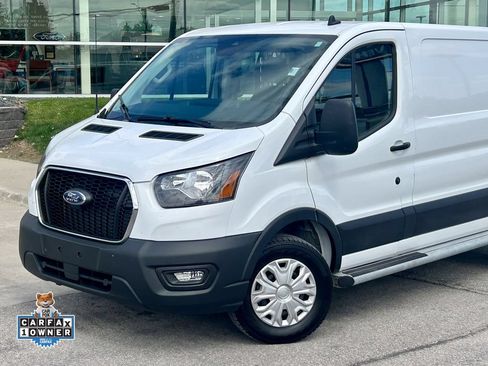 Certified 2025 Ford Transit 250 Low Roof w/ Exterior Upgrade Package RWD image 2