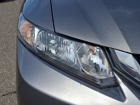 Used 2013 Honda Civic LX image 9