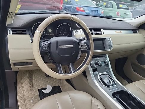 Used 2014 Land Rover Range Rover Evoque Pure Plus AWD/4WD image 8
