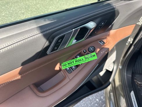 Used 2026 BMW X5 xDrive50e w/ M Sport Package image 20