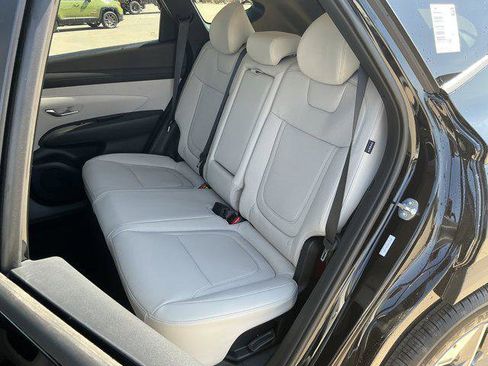 New 2025 Hyundai Tucson SEL image 10