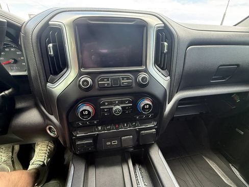 Used 2020 Chevrolet Silverado 2500 LTZ w/ LTZ Convenience Package AWD/4WD image 12
