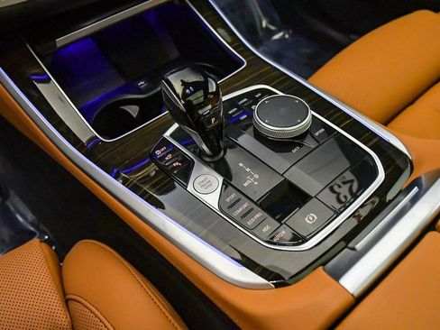 Used 2023 BMW X5 xDrive40i w/ M Sport Package image 21