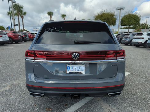 New 2026 Volkswagen Atlas SE image 6