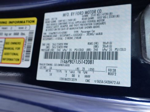 Used 2018 Ford Mustang GT Premium w/ Equipment Group 401A RWD image 37