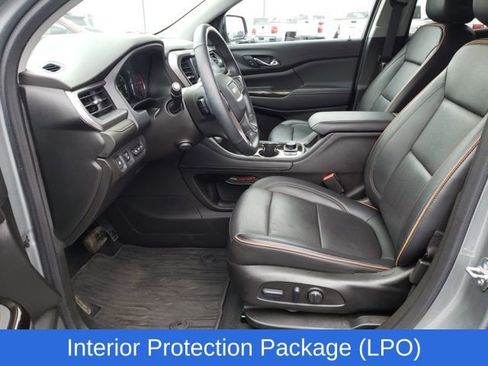 Used 2023 GMC Acadia AT4 w/ Technology Package image 17