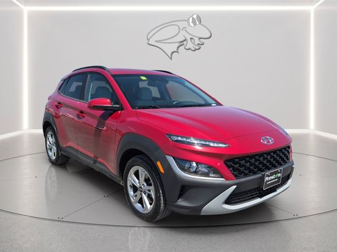Used 2023 Hyundai Kona SEL w/ Cargo Package AWD/4WD image 7