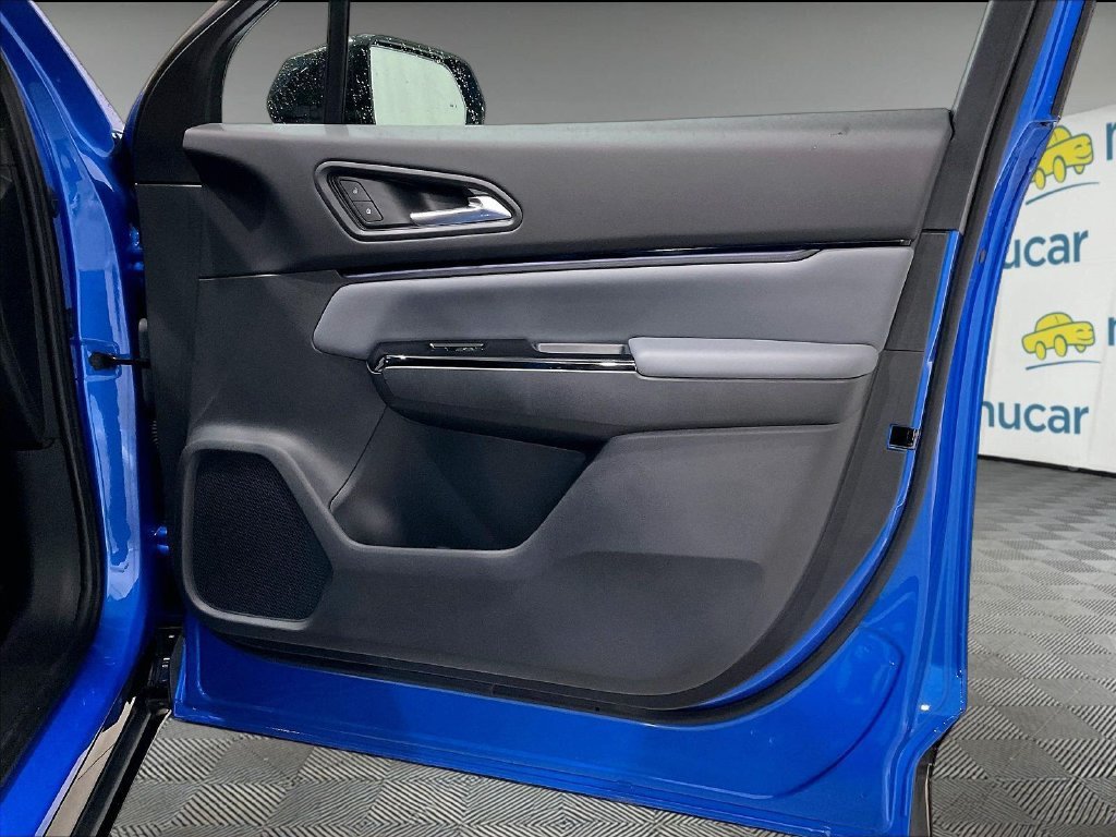 Used 2025 Honda Prologue Elite image 12