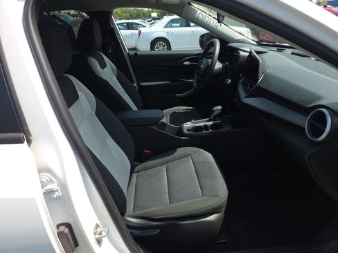 Used 2024 Chevrolet Trax LS image 14