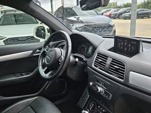 Used 2017 Audi Q3 2.0T Prestige FWD image 6