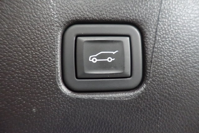 Used 2024 Chevrolet Blazer LT w/ Convenience Package FWD image 22