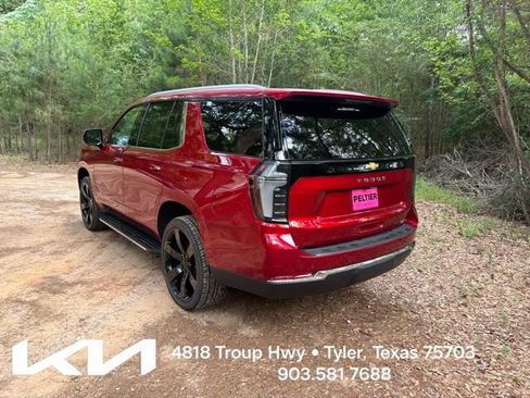 Used 2025 Chevrolet Tahoe LT w/ Comfort Package RWD image 9