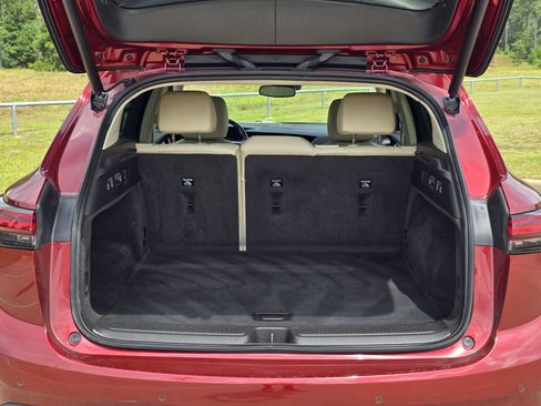 Used 2023 Buick Envision Essence w/ Premium Seat Package FWD image 8