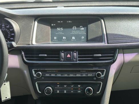 Used 2018 Kia Optima LX image 16
