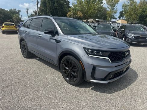 Certified 2021 Kia Sorento SX FWD image 3