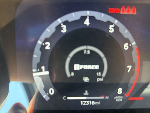 Used 2024 Toyota Tacoma TRD Sport AWD/4WD image 13