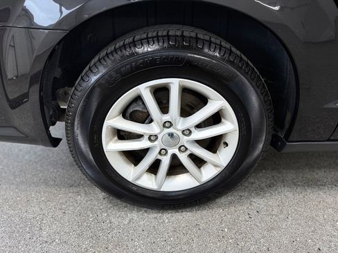 Used 2019 Dodge Grand Caravan SXT FWD image 26