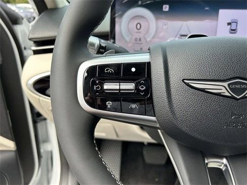 Used 2026 Genesis GV70 2.5T Advanced image 28