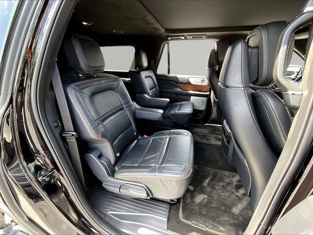 Used 2024 Lincoln Navigator L Black Label AWD/4WD image 24