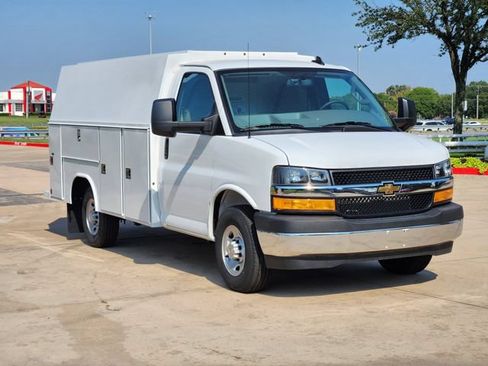 New 2025 Chevrolet Express 3500 w/ Power Convenience Package RWD image 2