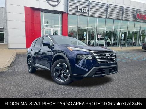 Certified 2026 Nissan Rogue SV AWD/4WD image 2