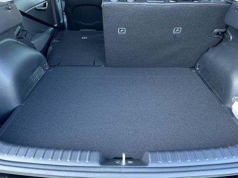 New 2026 Kia Niro SX image 15