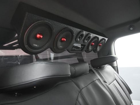 Used 2023 Chevrolet Silverado 1500 LT Trail Boss w/ LPO, Dark Essentials Package AWD/4WD image 12