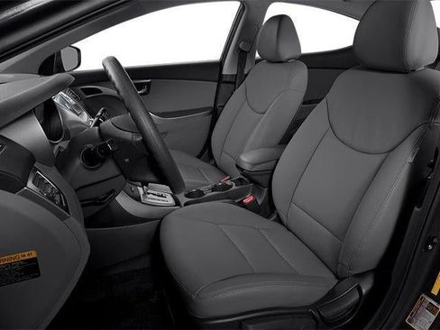 Used 2013 Hyundai Elantra GLS w/ Preferred Pkg FWD image 8