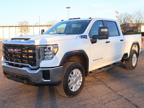 Used 2020 GMC Sierra 2500 4x4 Crew Cab w/ Convenience Package image 3