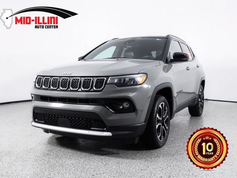 Used 2023 Jeep Compass Limited AWD/4WD image 1