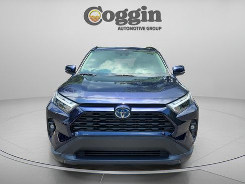 Used 2023 Toyota RAV4 XLE Premium AWD/4WD image 8