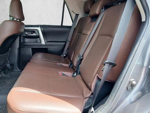 Used 2020 Toyota 4Runner Limited AWD/4WD image 10