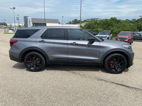 Used 2021 Ford Explorer ST w/ Equipment Group 401A AWD/4WD image 7