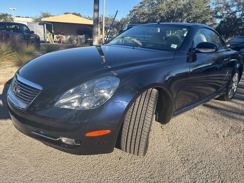 Used 2008 Lexus SC 430 Convertible image 4
