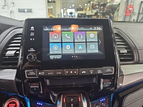 Used 2023 Honda Odyssey Elite image 29