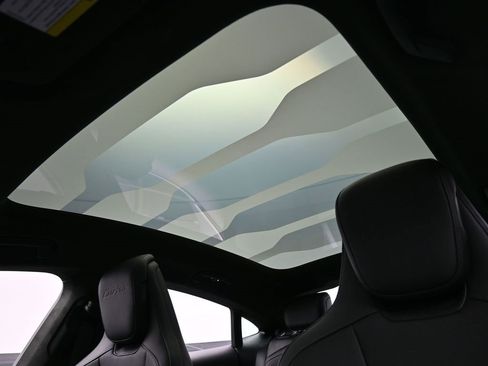 Certified 2025 Porsche Taycan Turbo image 19