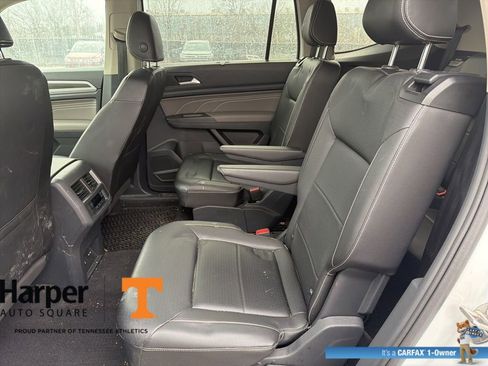 Used 2023 Volkswagen Atlas SE image 11