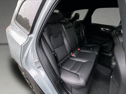 New 2026 Volvo XC60 B5 Ultra w/ Protection Package Premier AWD/4WD image 10