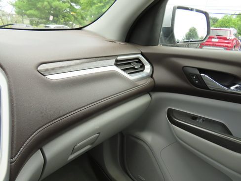 Used 2019 GMC Acadia SLT AWD/4WD image 23