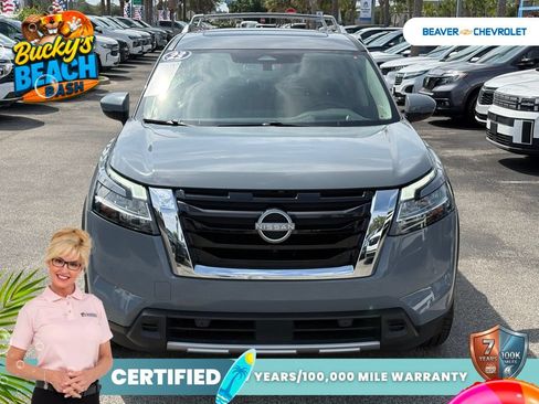 Used 2023 Nissan Pathfinder Platinum w/ Cargo Package AWD/4WD image 3