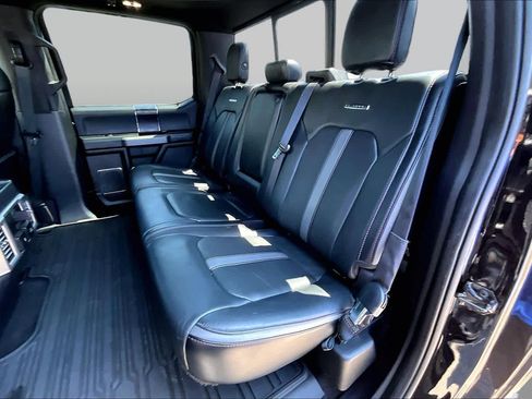Used 2019 Ford F150 Platinum w/ Equipment Group 701A Luxury AWD/4WD image 24