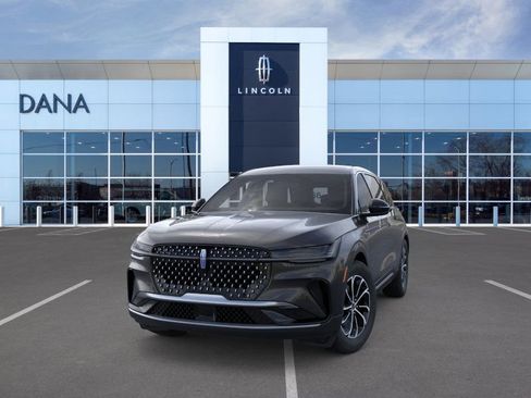 New 2026 Lincoln Nautilus Premier AWD/4WD image 2